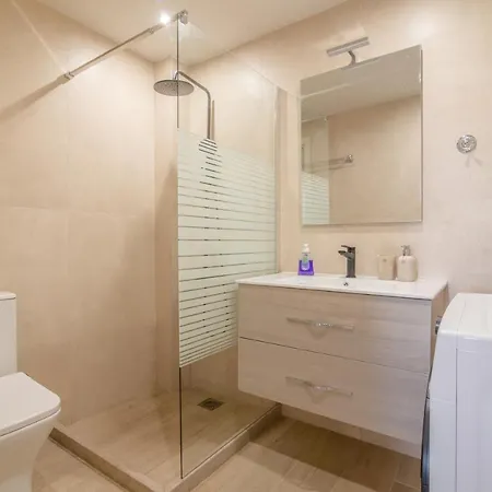 Elegant Suite 2 Near The Beach Gazi Exterior photo