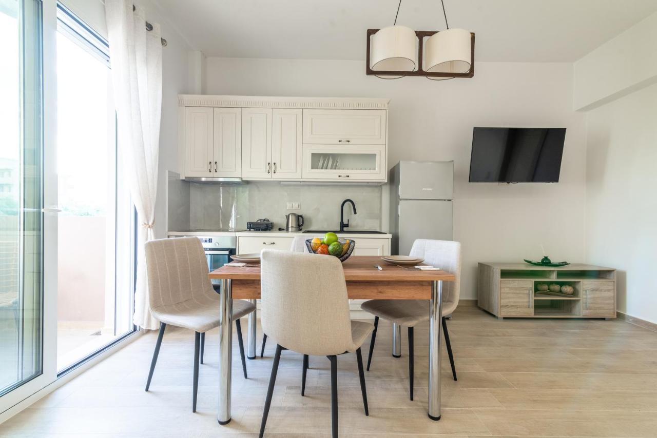 Apartment Elegant 2 Near The Gazi